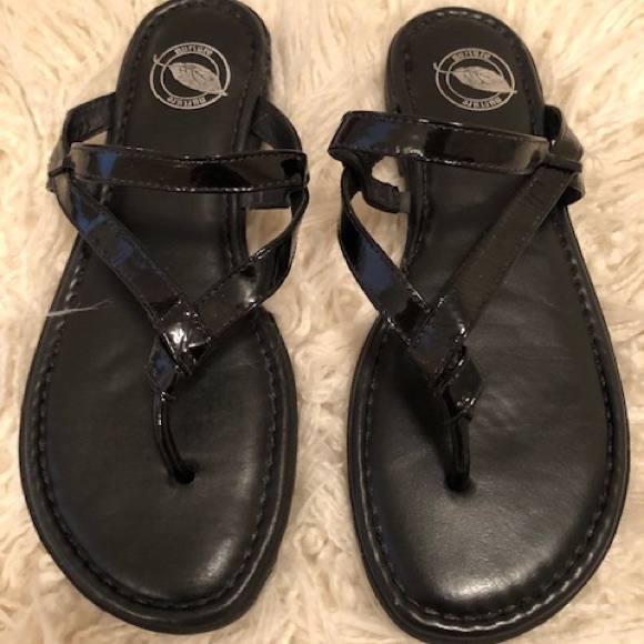 Nurture by Lamaze Shoes - Nurture Black Strappy Sandals Size 5.5